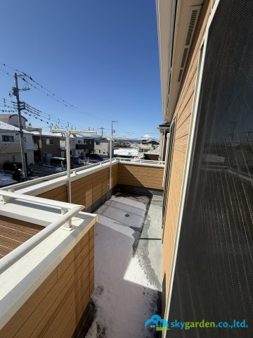 平塚市寺田縄　中古戸建　のバルコニー