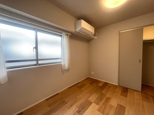 駅３分！最上階！角部屋！マンション界の三冠王！！！【リノベ／ガーデンプラザ横浜南】の洋室|洋室です