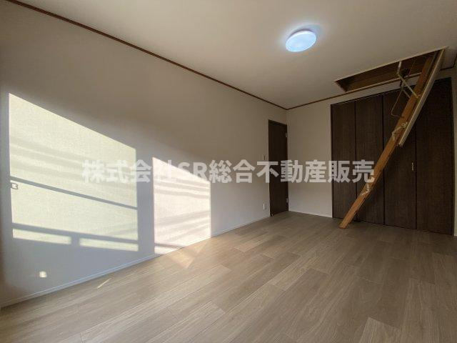 渋川町2丁目中古戸建の寝室|落ち着いて過ごせるお部屋なので、寝室にいかがでしょうか