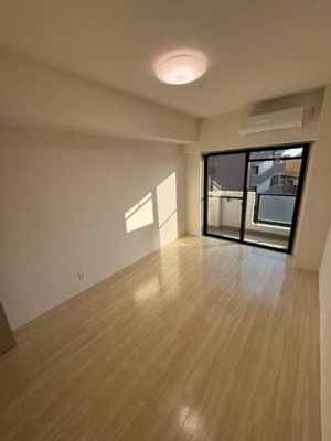 【居間・リビング】 | ガーデンヒルズ中山(K-048)