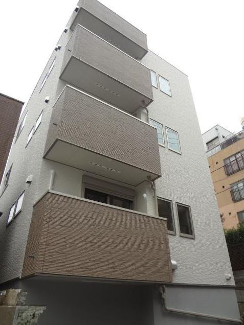 クアルティエーレ四ツ谷