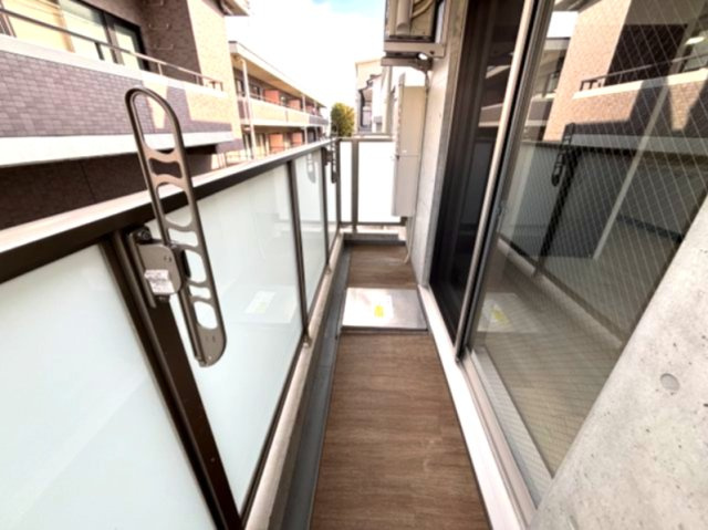 エカルラート青谷のバルコニー