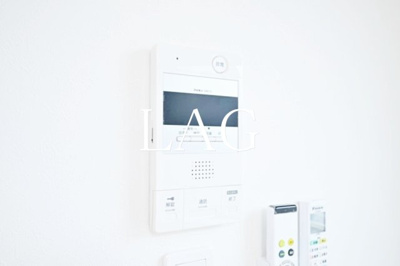 【セキュリティ】 | サザンロード北千住 | モニター付きインターフォンです。