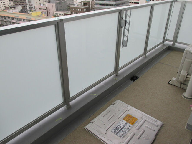 【バルコニー】 | IS | ※同物件・同タイプの写真です。