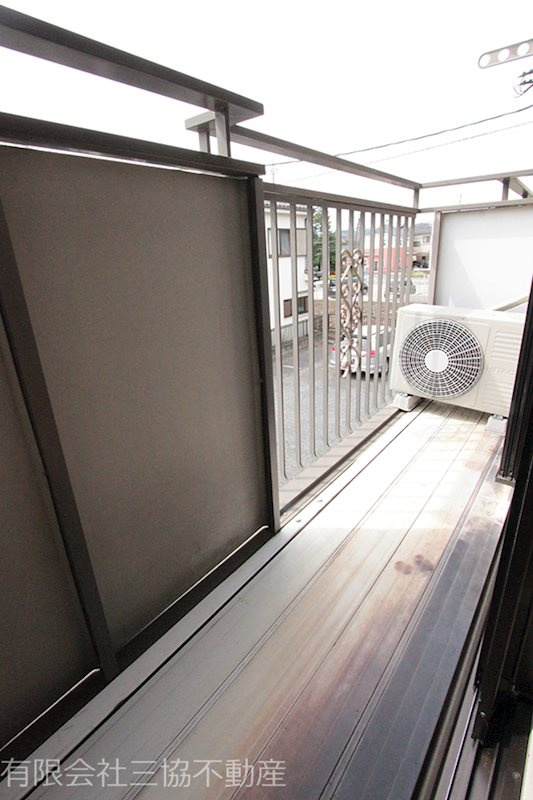 スカイコートのバルコニー|南向きで日当たりの良いバルコニー