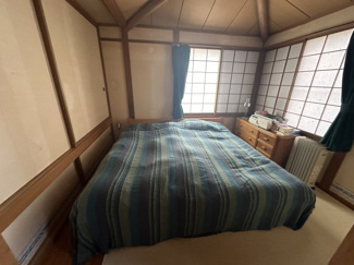 【寝室】 | 【商談中】管理分譲地内にある２棟の平家建物