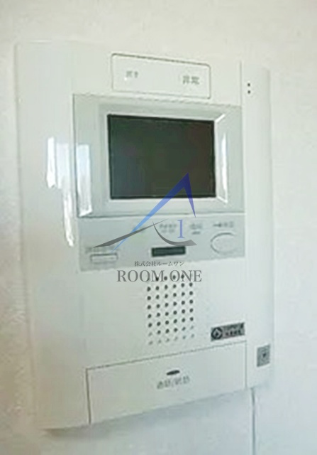 ルーブル高円寺参番館のセキュリティ|モニター付きインターホンです。