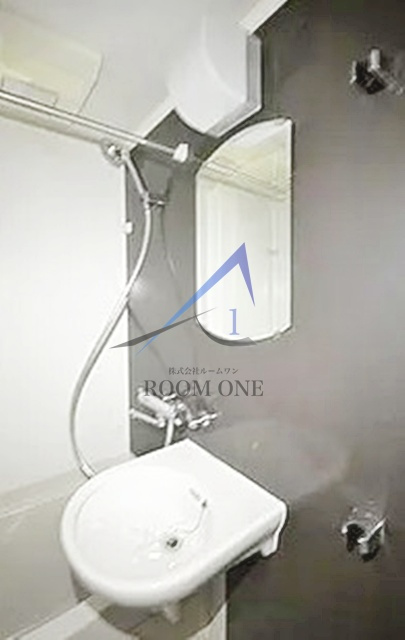 ルーブル高円寺参番館の洗面所|洗面台です。