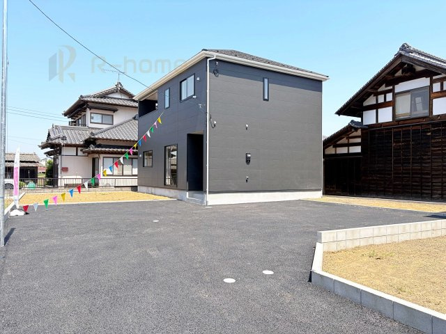 那珂市瓜連第14　新築戸建て　4号棟の駐車場|カースペースは2台お停めいただけます♪