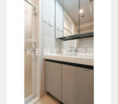 【独立洗面台】 | コンフォリア・リヴ品川戸越 | 使いやすい独立洗面台です