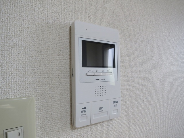 ロワジールのセキュリティ|モニター付きインターホン♪