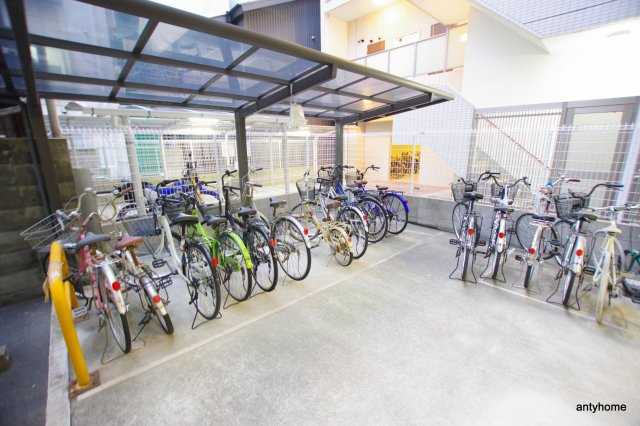 リブリ―野田　仲介手数料無料の駐車場