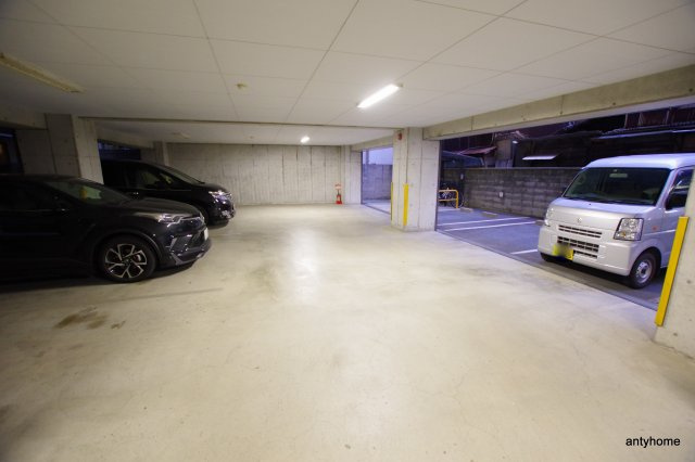 リブリ―野田　仲介手数料無料の駐車場