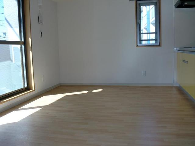 エル・キュートの居間・リビング|居室1