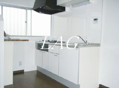 【キッチン】 | アズミハイツ | キッチンです。（同仕様設備です）