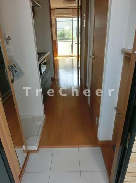 アーバハイツ春日町の玄関