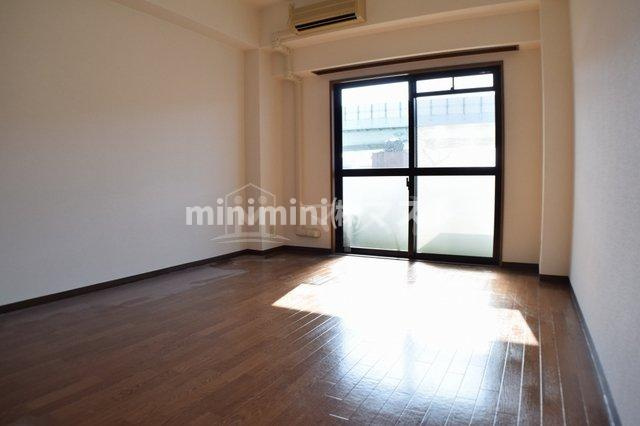 ボアドゥブルーの居間・リビング