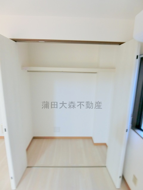 Mハイムの収納|洋室６帖　クローゼット