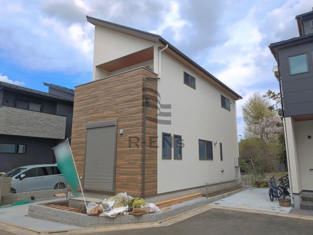 【外観】 | 西東京市北町５丁目　新築戸建て　９号棟 | その邸が魅せる気品・上質感・安らぎ、その全てが日常になります