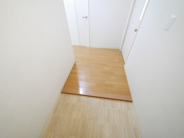 グランドパレス学園前の玄関