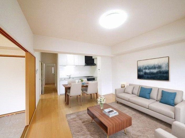 グランドパレス学園前の居間・リビング|CGで家具等を配置したもので家具等は含まれません。