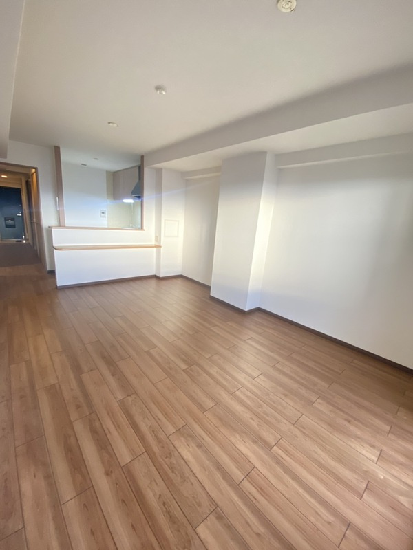 エバーランドシティ新・泉北2番館の居間・リビング