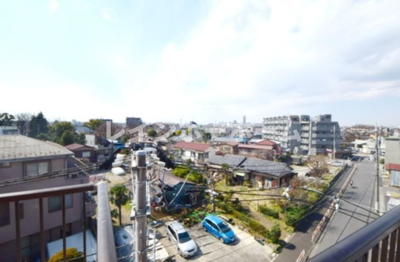 足立区鹿浜７丁目の賃貸マンションのバルコニー