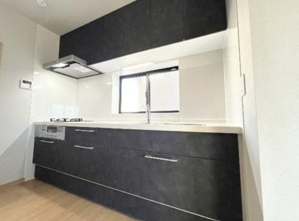 【中古】鶴ヶ島市脚折リフォーム中古住宅のキッチン|新品のシステムキッチンです☆