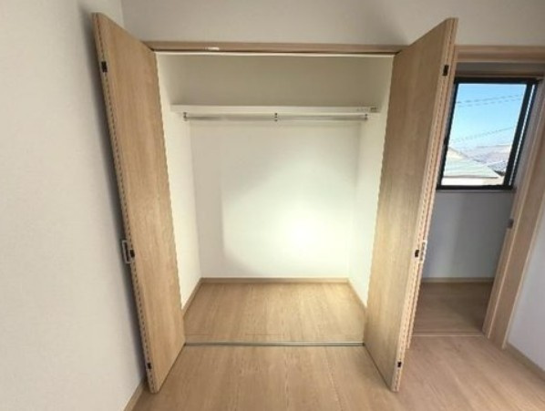 【中古】鶴ヶ島市脚折リフォーム中古住宅の収納|大きなものも収納できそうです