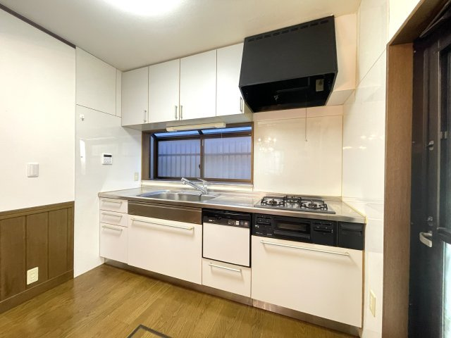 岩槻区本宿戸建てのキッチン