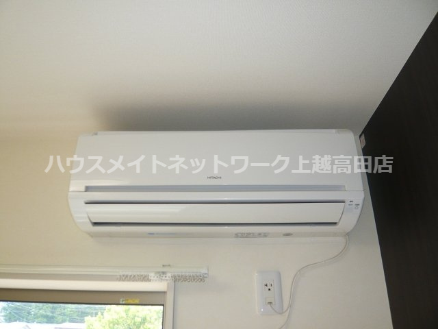 プリヨン高田の設備|エアコン
