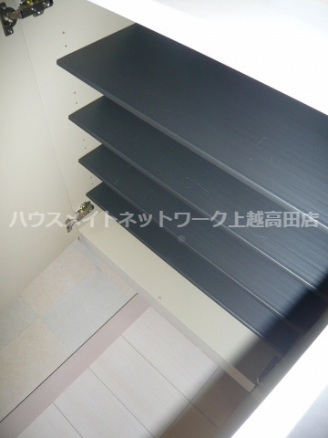 プリヨン高田のその他|シューズボックス

