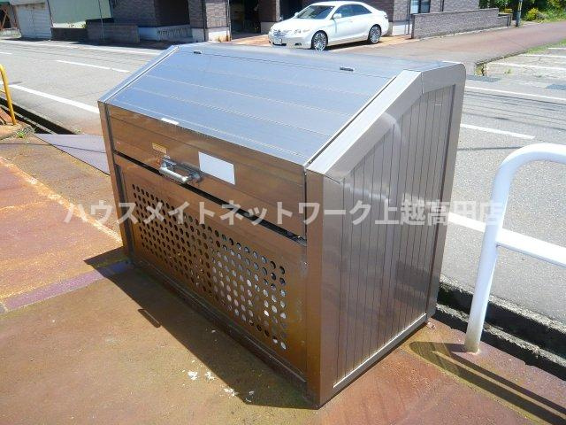 プリヨン高田のその他|ゴミステーション
