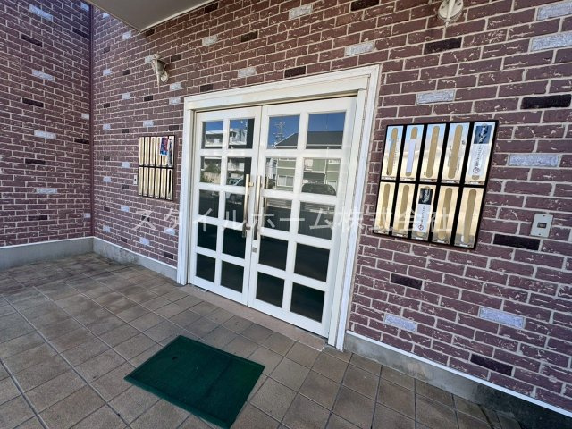 コーポラス・ソーシャルのエントランス