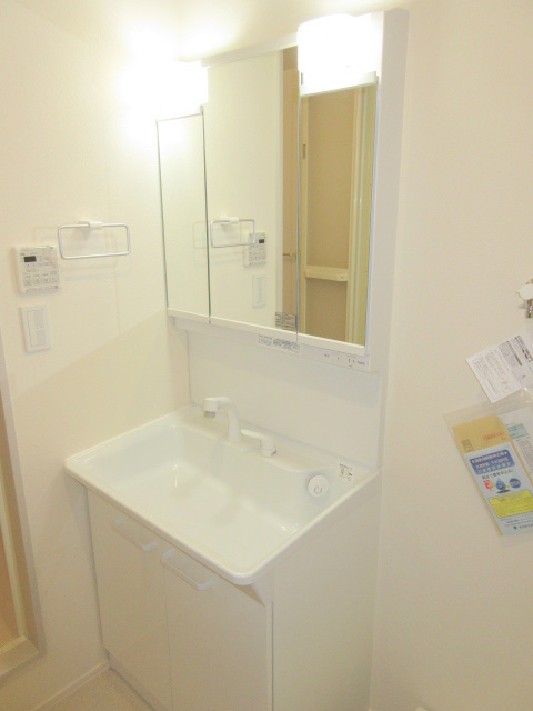 メゾン京の浴室|★追焚＆浴室乾燥機付きバスルーム★