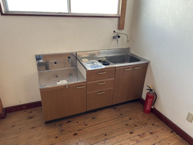 ＨＩＬＬＳ観音寺貸テナントのキッチン