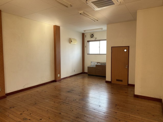 ＨＩＬＬＳ観音寺貸テナントの洋室