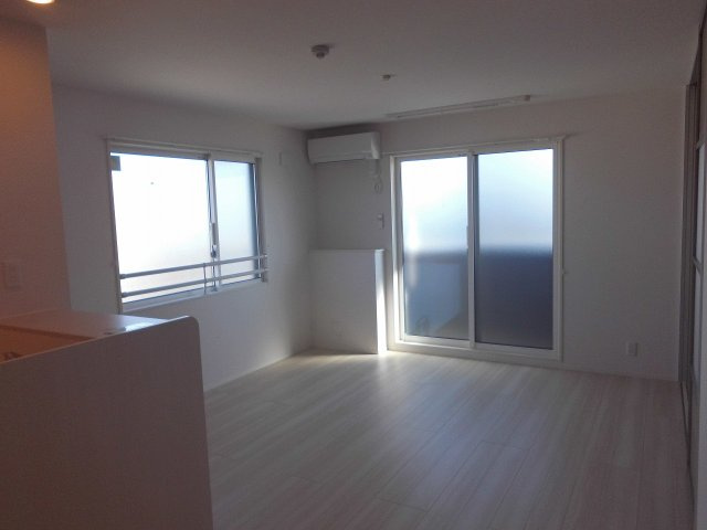 シャルムソレイユⅠ番館の居間・リビング