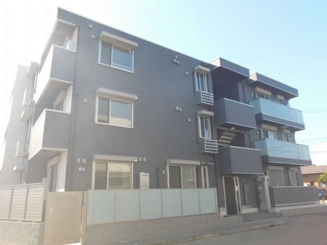 シャルムソレイユⅠ番館の外観