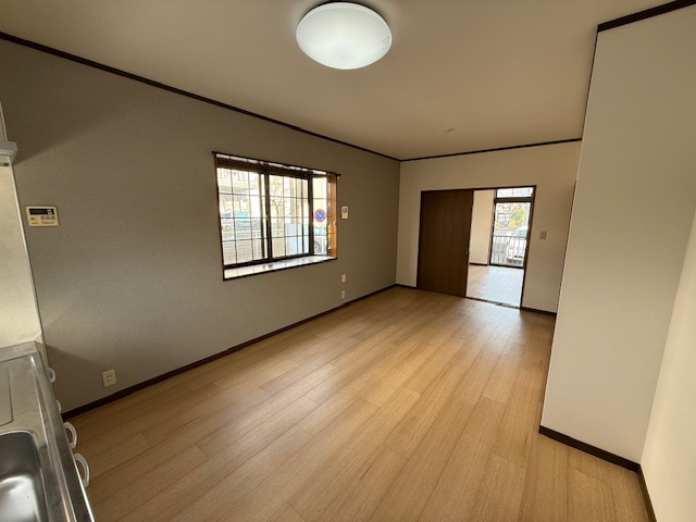 フォーラム中央の居間・リビング