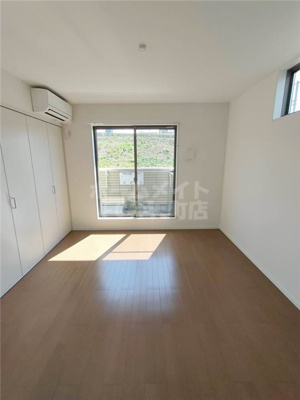 【居間・リビング】 | アリビオ西九条 | おしゃれな居間です