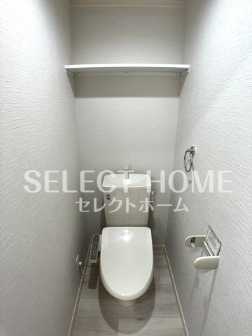 【トイレ】 | サープラスあおい | ゆったりとした空間のトイレです