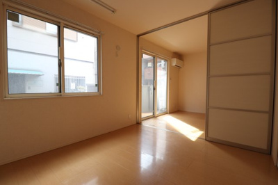 【洋室】 | Riviere 太子橋今市