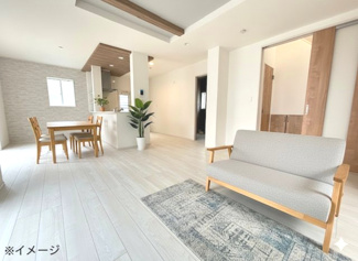 【居間・リビング】 | 安芸郡熊野町東山（全3区画）3号棟