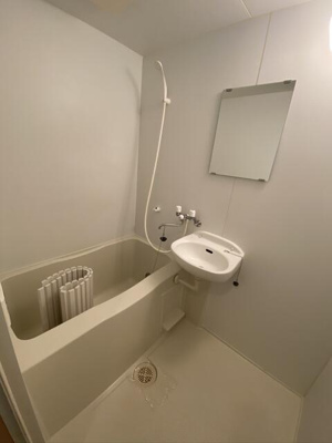 【浴室】 | ソレイユワシオ六番館