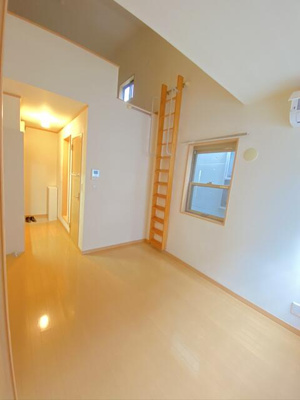 【寝室】 | ソレイユワシオ六番館