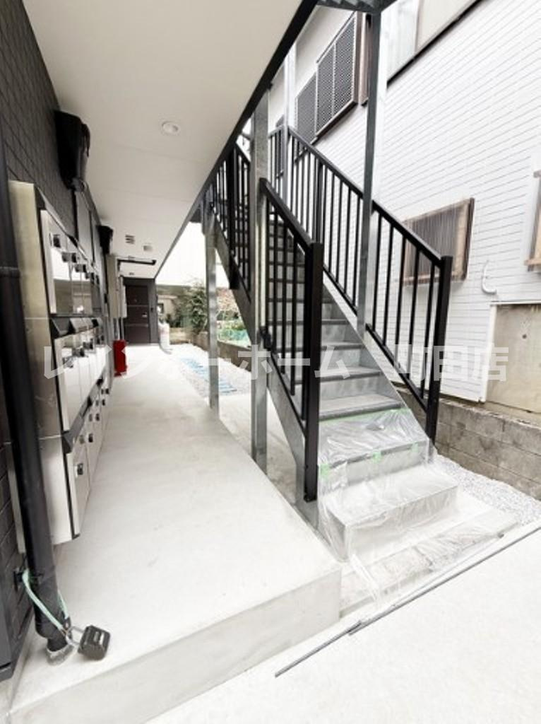 グラン橋本※初期費用分割後払いサービス利用可能物件のエントランス