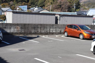 【駐車場】 | 車をお持ちの方に嬉しい駐車場付きの物件です