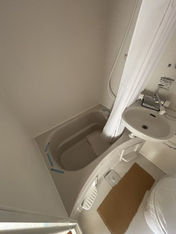 【浴室】 | アビオンコリーヌ