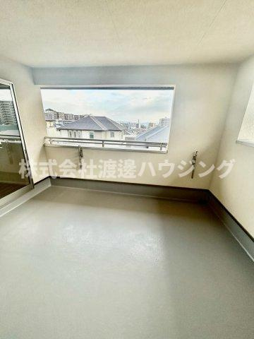 ジオガーデン彩都茨木のバルコニー